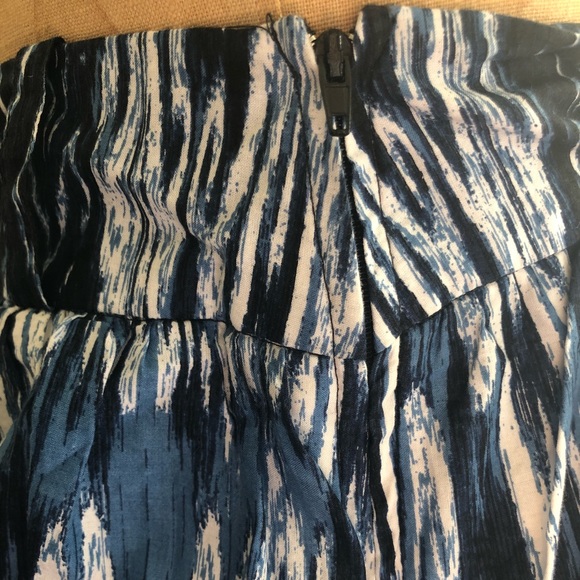 Navy & White Skirt - Picture 4 of 5